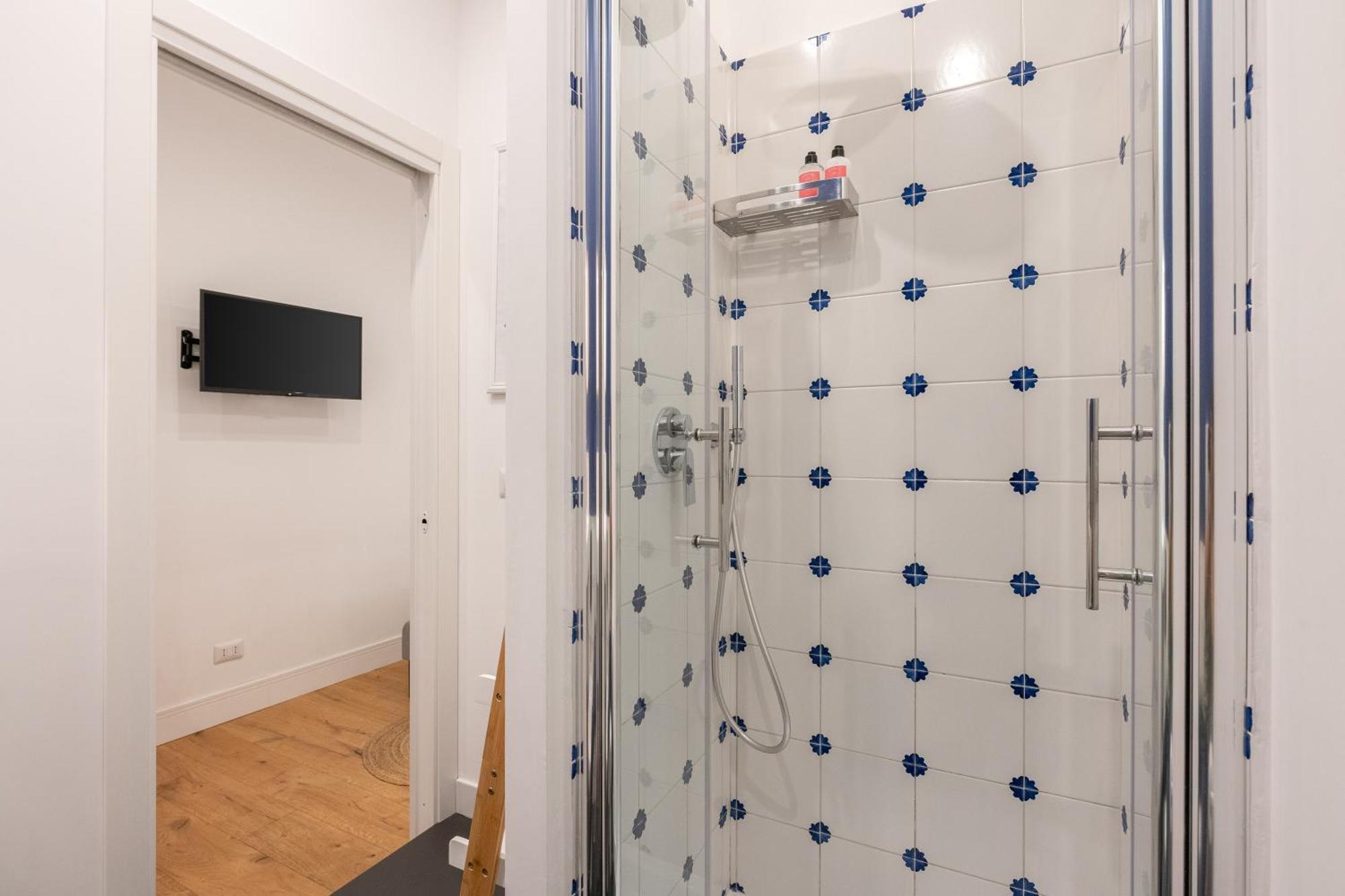 The Idyll Boutique Apartment - Suite In Napoli'S Spanish Quarters Nápoles Exterior foto