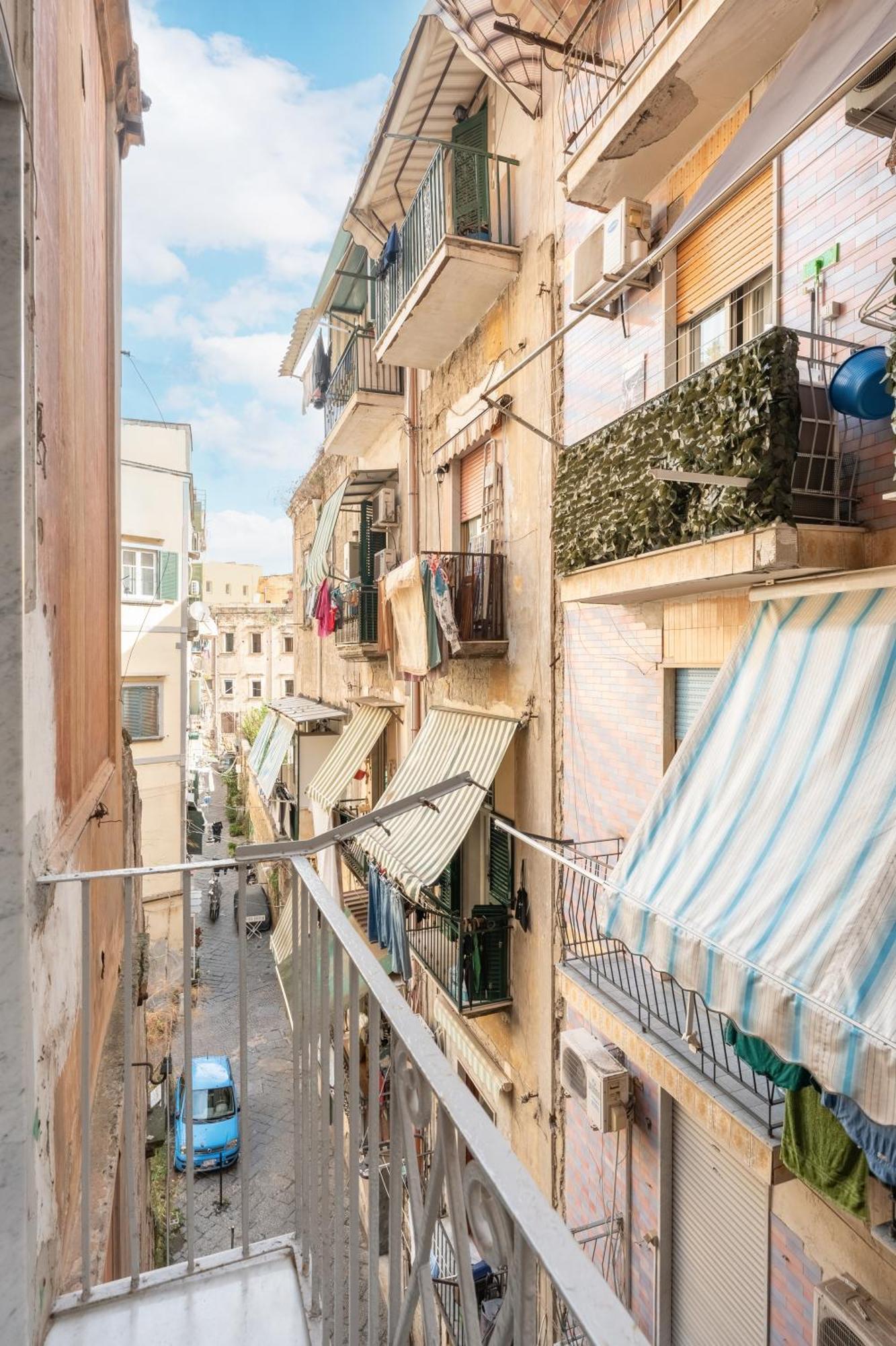 The Idyll Boutique Apartment - Suite In Napoli'S Spanish Quarters Nápoles Exterior foto